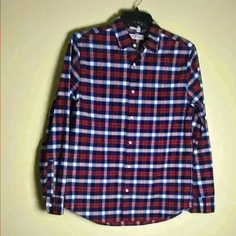 Hawker Rye men’s long sleeve shirt.